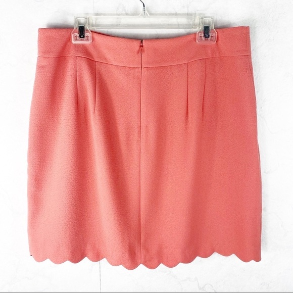 [Ann Taylor] Flirty Pink Scallop Skirt - Picture 2 of 2